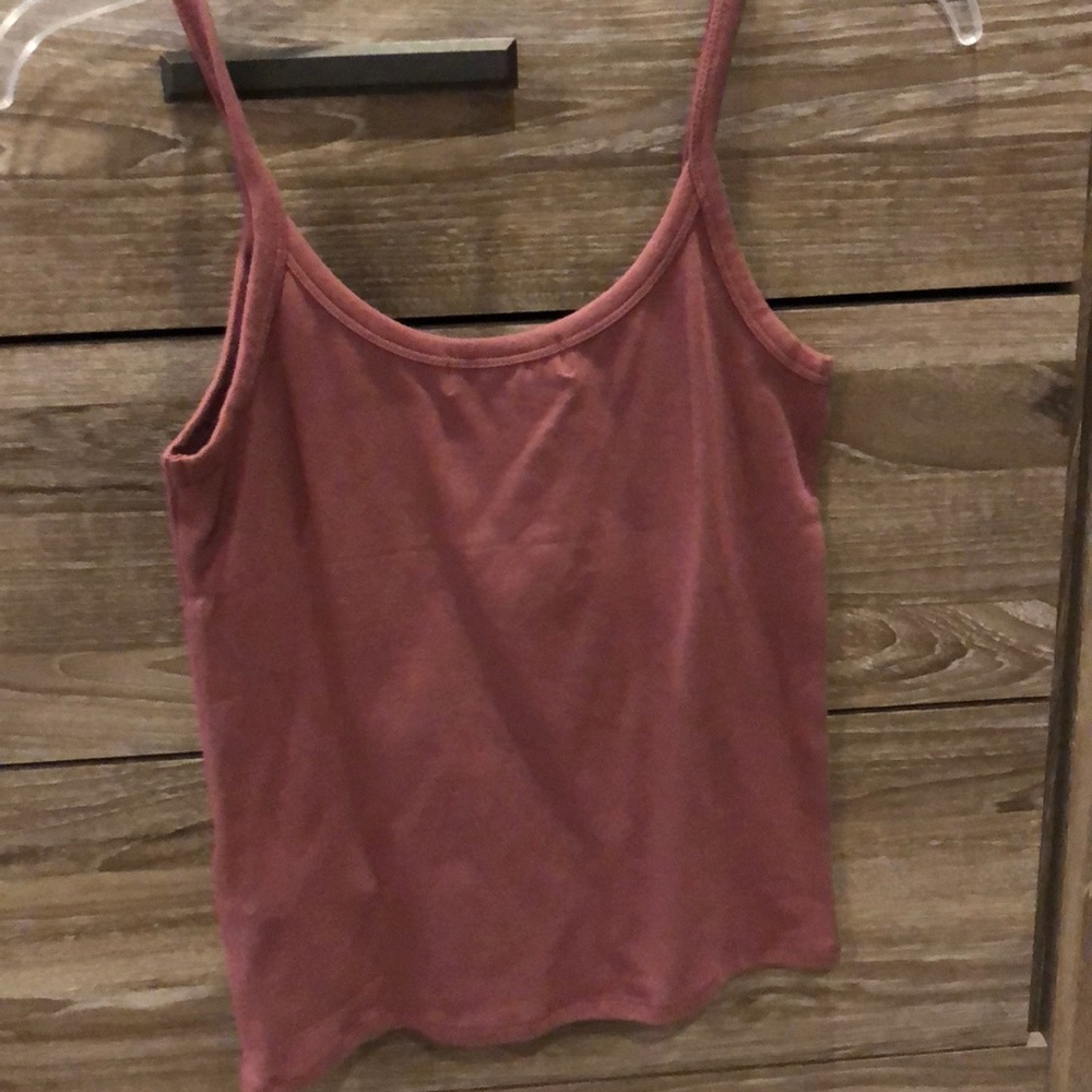 cropped tank top